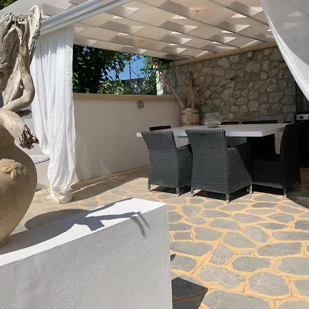 Moeses House Holiday home